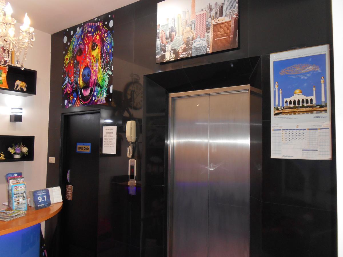 Hotel 7 Sky Residency Patong Esterno foto