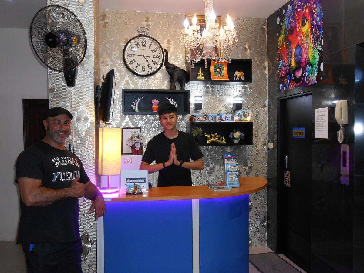 Hotel 7 Sky Residency Patong Esterno foto